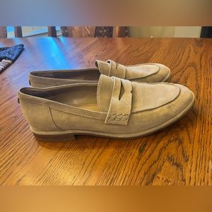 Sam Edelman size 9, Sand suede, penny loafer.